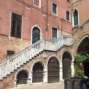 Bed & Breakfast Scalon Del Doge, Venetië