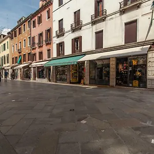 Ca' D'oro Design By Wonderful Italy Apartment